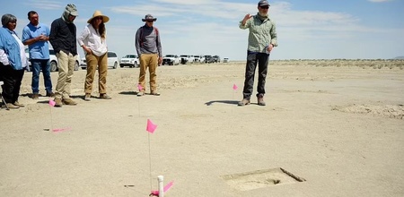 12000 year old human footprints found 
