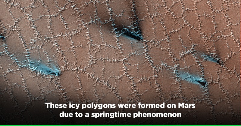 Cosa sono questi poligoni ghiacciati recentemente fotografati su Marte?