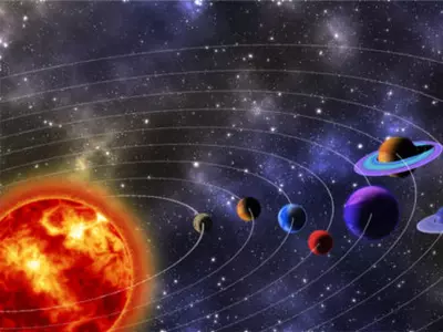 How Bizarre Is Our Solar System? Here's One Crazy Fact About Each Planet Orbiting Sun