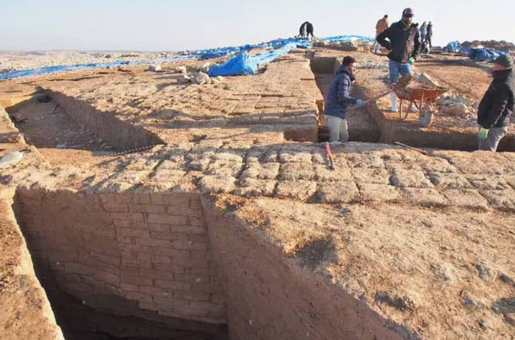 3400 year old city unearthed in Iraq 