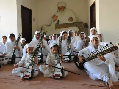 unique music village of india punjab bhaini sahib