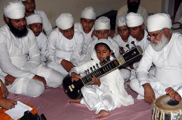 unique music village of india punjab bhaini sahib