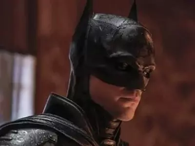 The Batman Sequel Is Officially In The Works & Robert Pattinson Is Returning As Caped Crusader