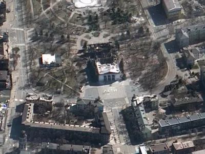 Russia Bombs Art School In Mariupol That Was Sheltering 400 Refugees