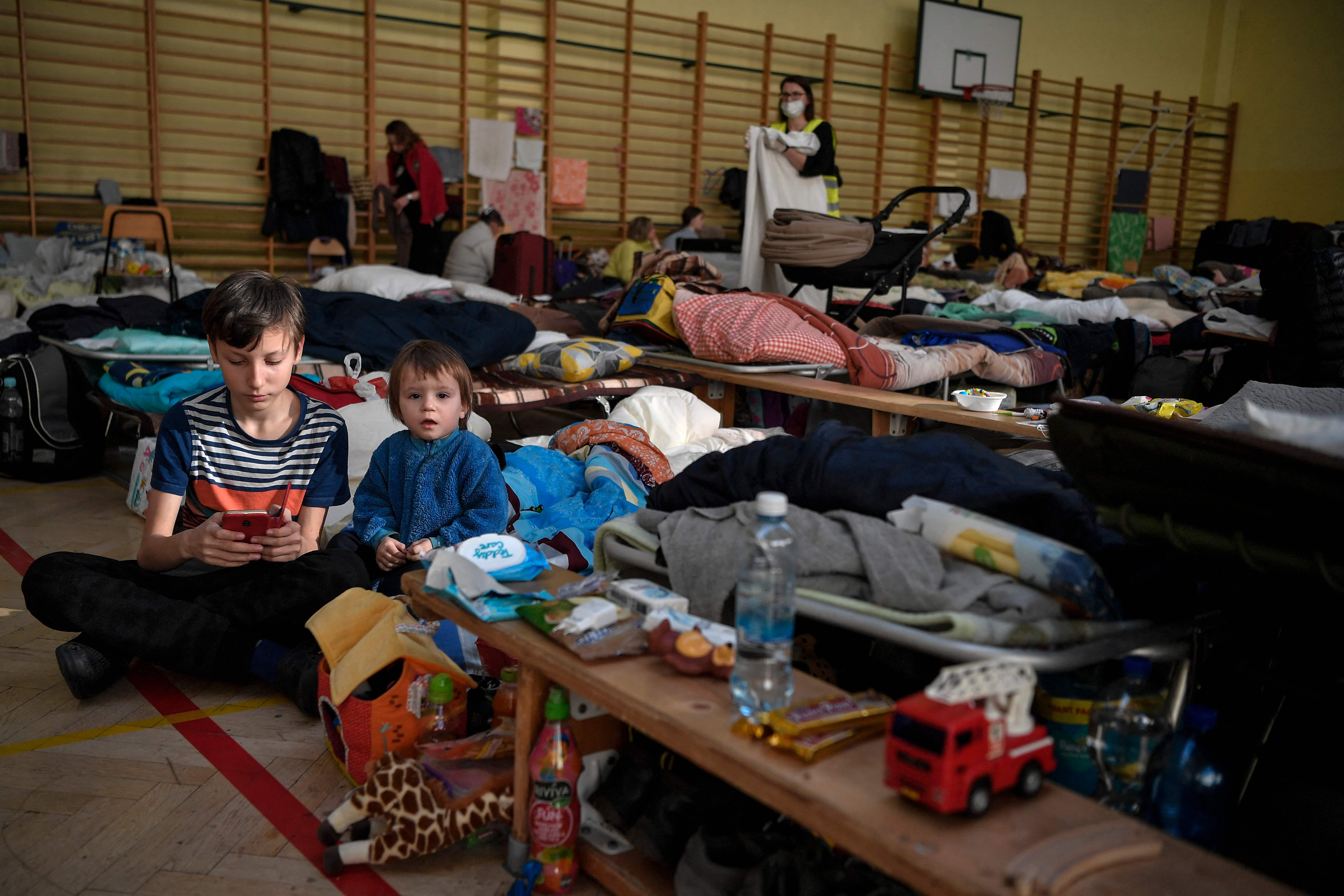 Ukraine child refugees