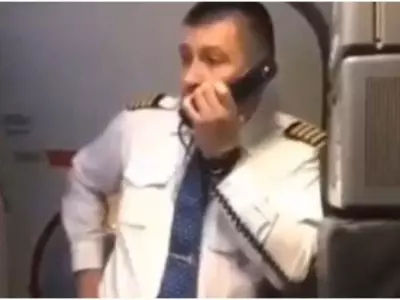 Russian Pilot Tells Passengers On Flight