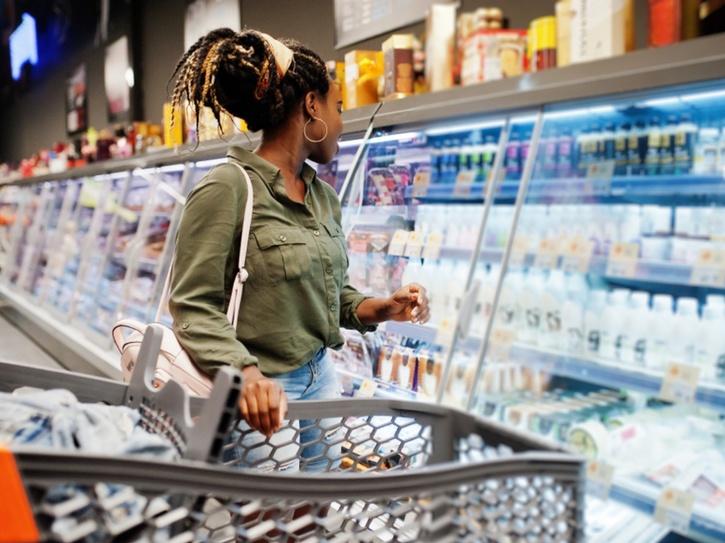 Melonjaknya Harga Pangan Di AS Mendorong Orang Amerika Bergantung Pada Bank Makanan