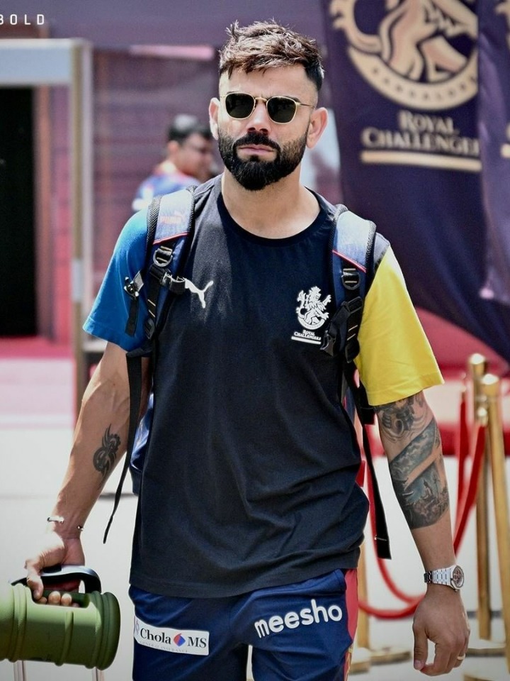 Virat Kohli New Hairstyle For IPL 2023 Photo Goes Viral On Social Media See  Here | Virat Kohli New Hairstyle: आईपीएल से पहले नये लुक में नजर आएं विराट  कोहली, फोटो वायरल