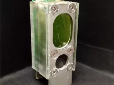 This Computer Made Completely From Algae Can Recharge Your Phones In The Future