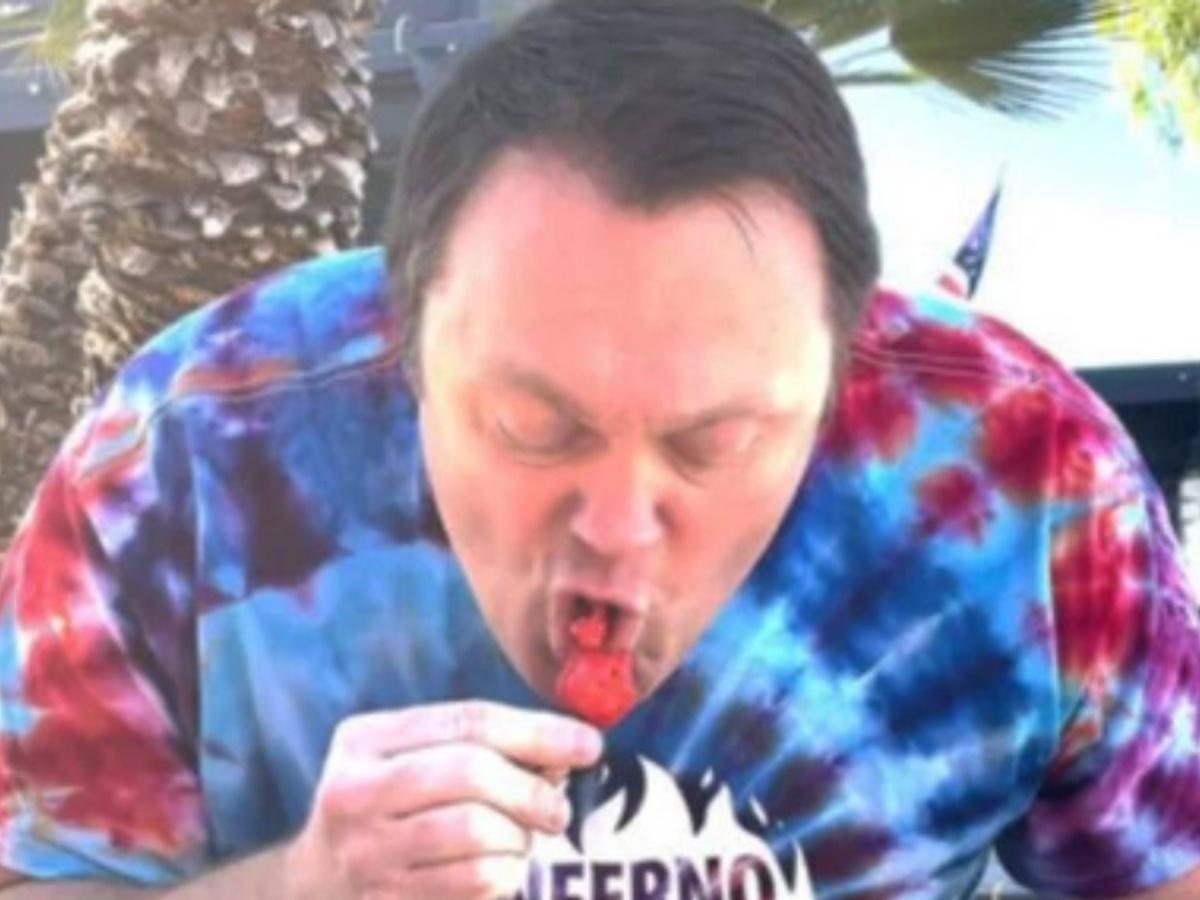 Man Eats World Record Carolina Reaper Peppers