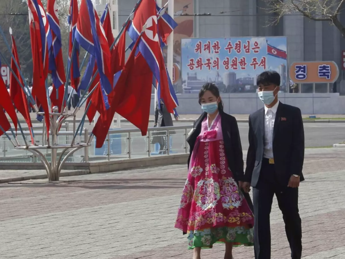 First COVID Case In North Korea Prompts Nation-wide Lockdown; US Close To 1 Million Deaths First COVID Case In North Korea Prompts Nation-wide Lockdown; US Close To 1 Million Deaths