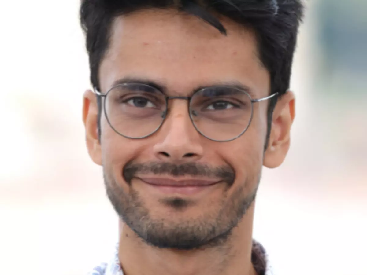 Indian Film Wins Award At Cannes 2022; Kangana Ranaut's Next Film Is Emergency & More From Ent Indian Film Wins Award At Cannes 2022; Kangana Ranaut's Next Film Is Emergency & More From Ent