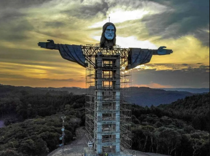 Brazil Gets World's Largest Christ Statue