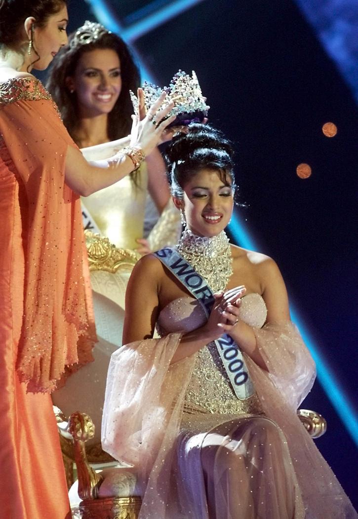 Mantan Miss Barbados Mengatakan Priyanka Chopra Memenangkan Miss World 2000 Karena Favoritisme, Menyebutnya Tidak Disukai