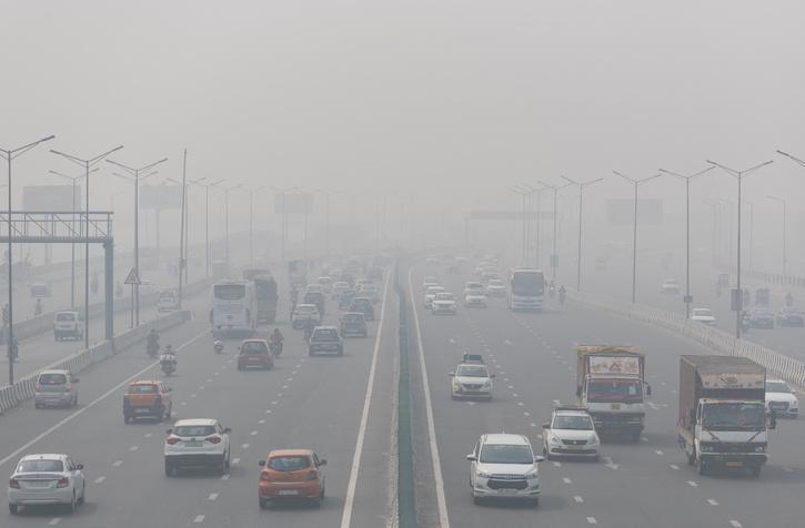 Schools In Noida Switch To Online Classes As Air Pollution Worsens, Delhi Yet To Take A Call