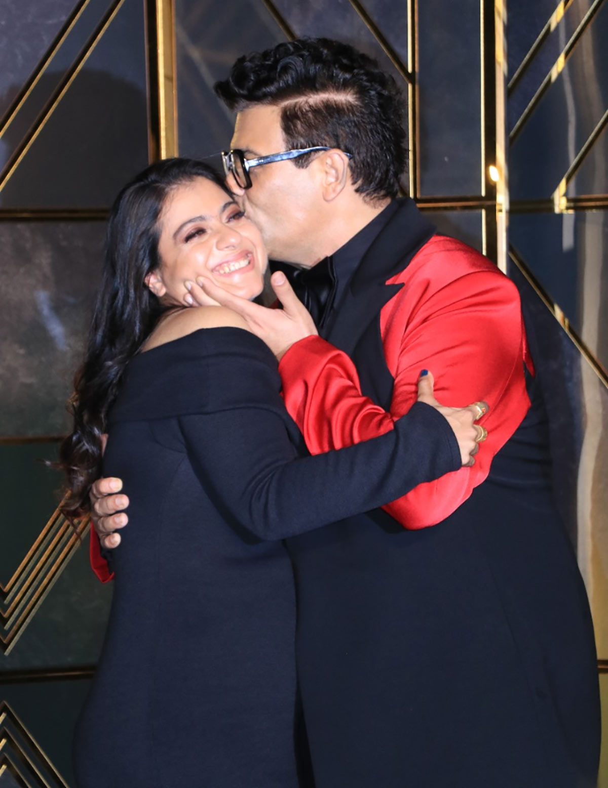 Karan Johar Reveals Kajol Had A Crush On Yeh Dillagi Co-Star Akshay ...