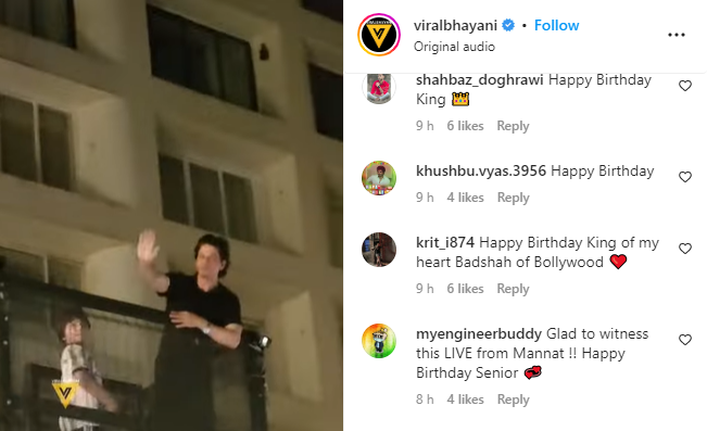 SRK Blows Kisses At Fans From His Balcony In Rare Midnight Appearance On His B