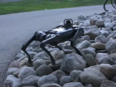 This Inexpensive Four-Legged Robot Can Take On Almost Any Obstacle