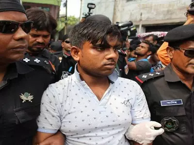 Man In Bangladesh Behads Girlfriend