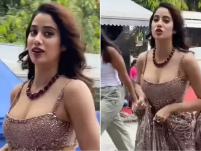 Internet Says 'Dur Se Woh Urfi Lagi' As Janhvi Kapoor Wears Chappal With Lehenga In Viral Video