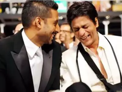 Shah Rukh Khan Gave Abhishek Bachchan The Best Career Advice Which He Added To His 'Life Cart'