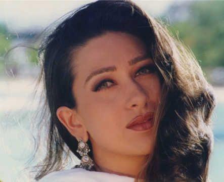 Viral Video Of Bollywood Actresses From The 90s Is Reminding Fans Of ...