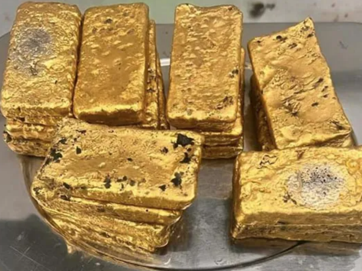 This Is How Around 7 Kilos Of Gold Worth 3 Crore Was Smuggled From