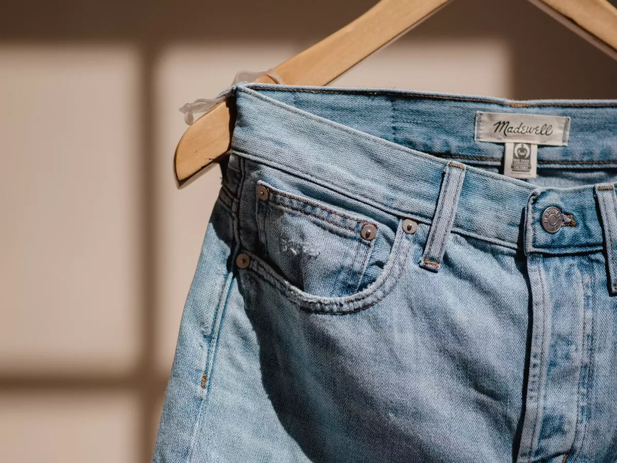 what is the purpose of tiny pocket in jeans, what is the small pocket on  jeans called, small pocket inside right front pock…
