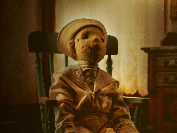 Meet Robert The Doll The World s Most Haunted Doll meet-robert-the-doll-the-world-s-most-haunted-doll