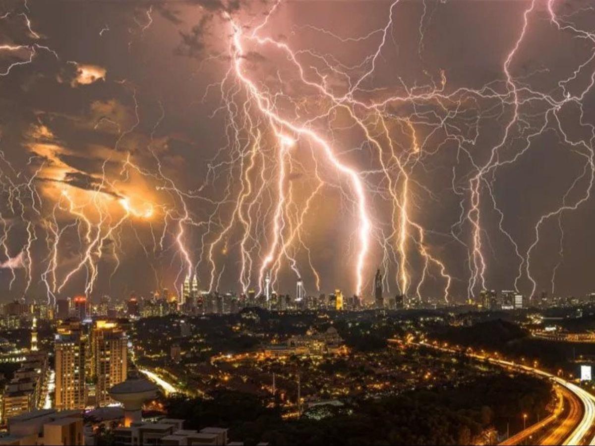 Incredible Stack Photo Of Lightning Strike In Malaysia