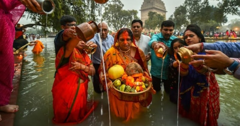 Chhath Puja 2022 कब से शुरू हो रहा है छठ व्रत क्या है नहाय खाय और खरना का सही Time 6547