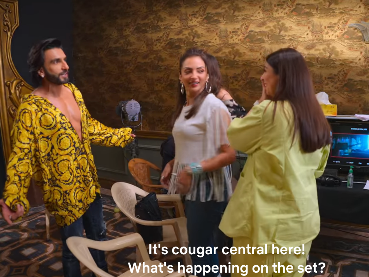 Bollywood Funland - Ranveer Singh is all about 'Guldasta Flex