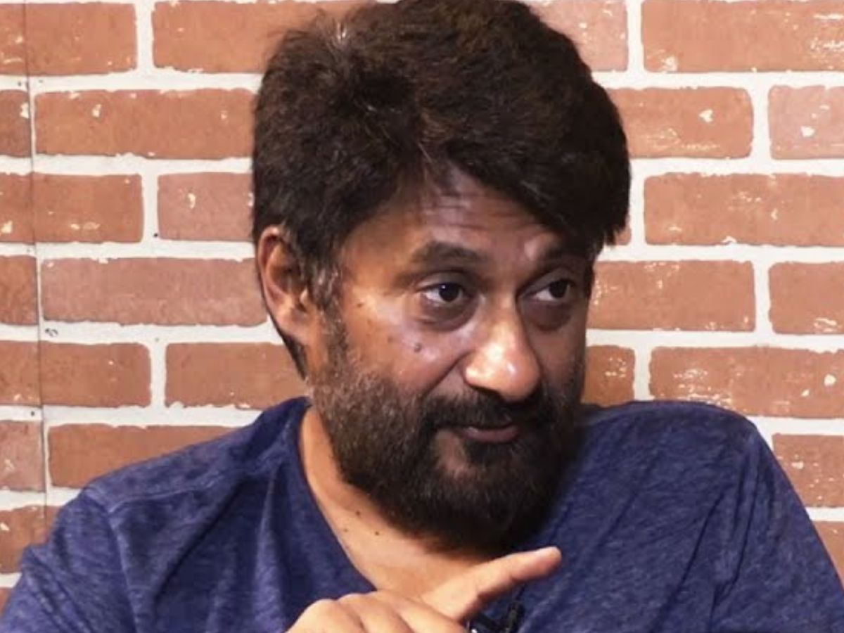 Amid Protest Against Brahmastra, Vivek Agnihotri's Old Video Confessing ...