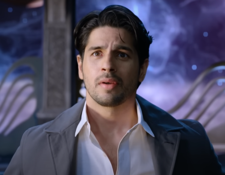 Sidharth Malhotra Opens Up On Seeing Extremes; Confesses Having Good Looks Wasn't Favourable