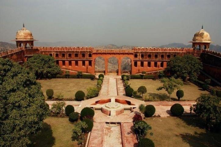 jaigarh fort