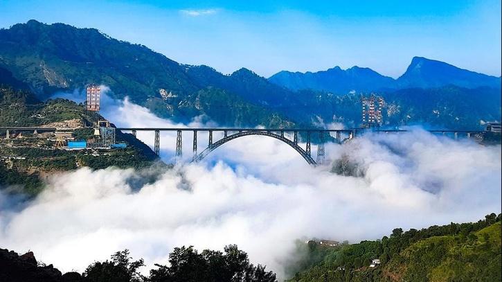 indian railway shares beautiful photographs of chenab bridge 