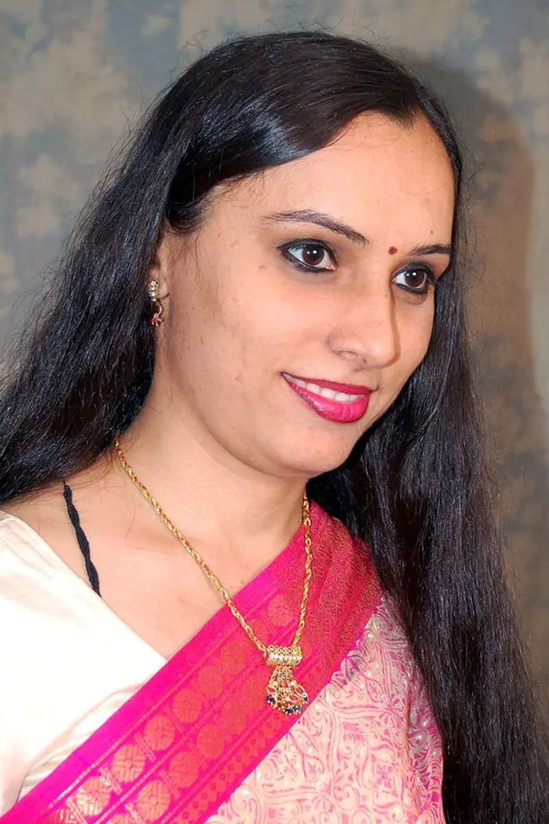 दहेज के लिए घर से निकाला, बिना इंटरनेट गांव में रह कर की UPSC की तैयारी