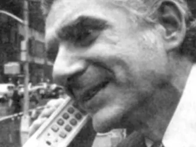 First Mobile Phone Call Made 50 Years Ago