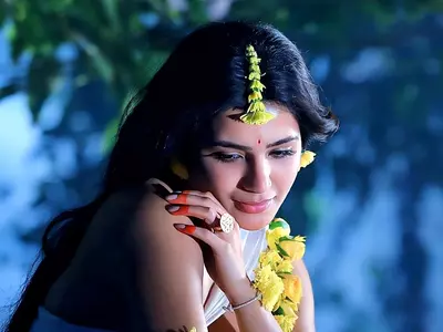 Samantha's Shaakuntalam Receives Standing Ovation At Premiere; 1st Reactions Call It Brilliant
