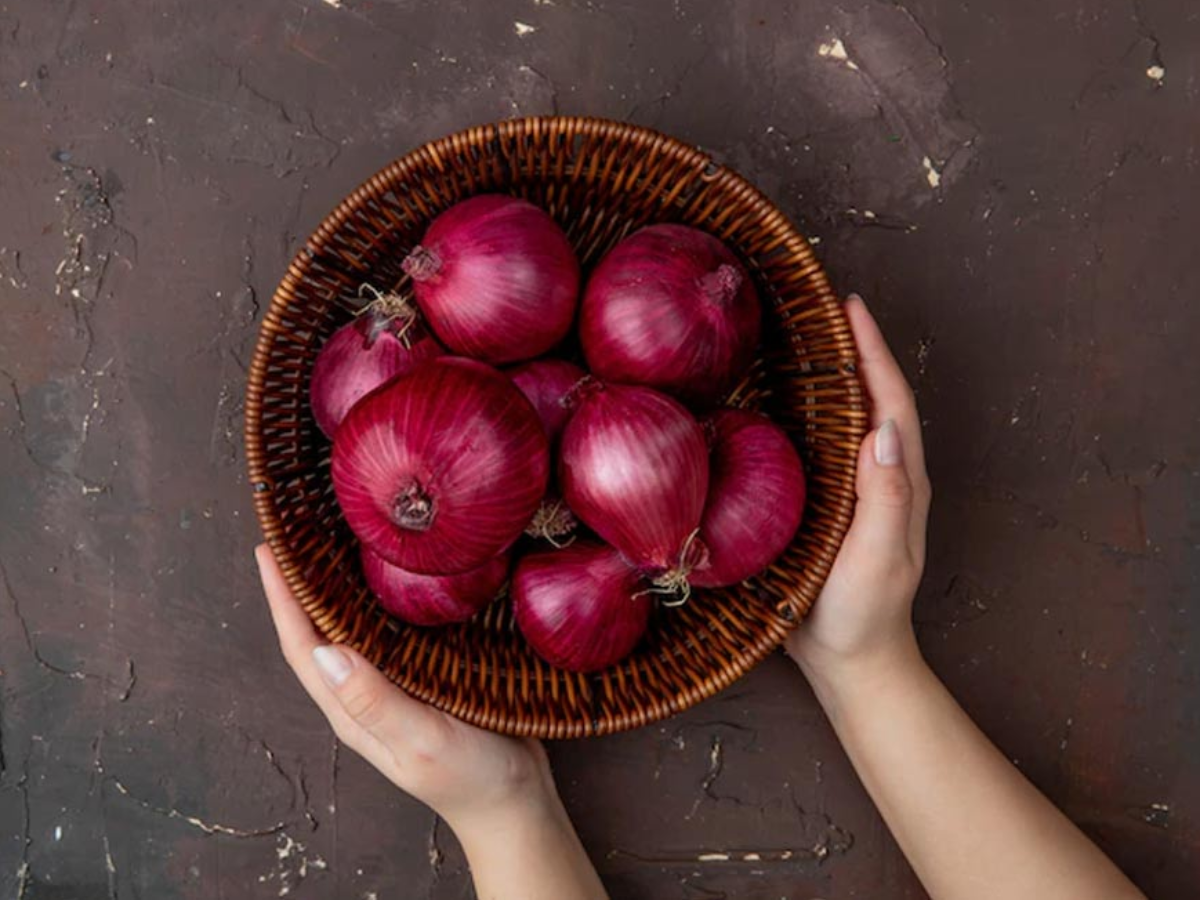 how to remove rust from gardening tools