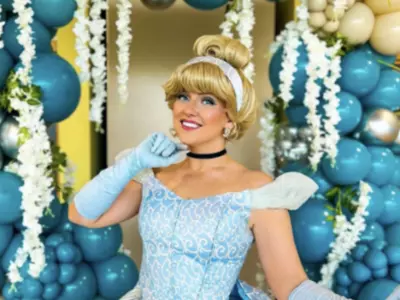Teacher Quits Job To Become Disney Princess