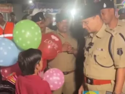 The Hero We Need IPS Officer's Gesture Towards Little Boy Wins Internet
