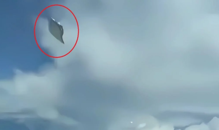 UFO Footage Caught By Pilot Jorge Arteaga
