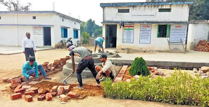 a principal from Chhattisgarh changed the structure of the government school