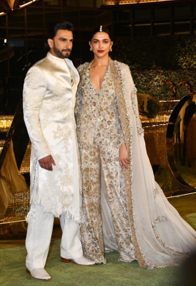 deepika-padukone-ranveer-singh-nmacc-event-6427c28deb82e