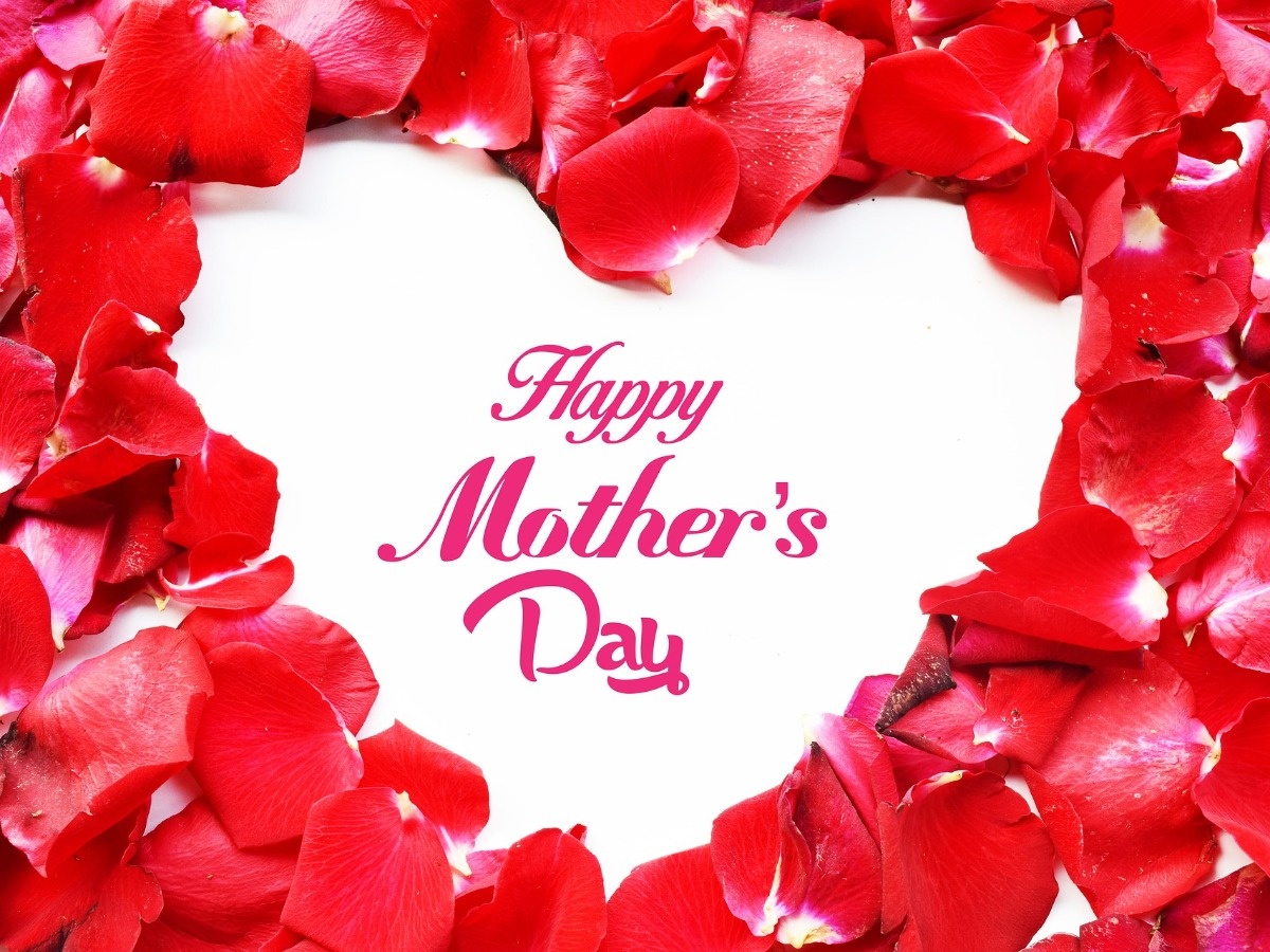 Mother's Day 2023 Best Gift Ideas To Send Mothers On Mother's Day