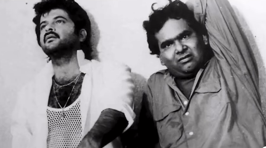 This Viral Video Of Anil Kapoor Crying Inconsolably For Satish Kaushik Will Leave You In Tears