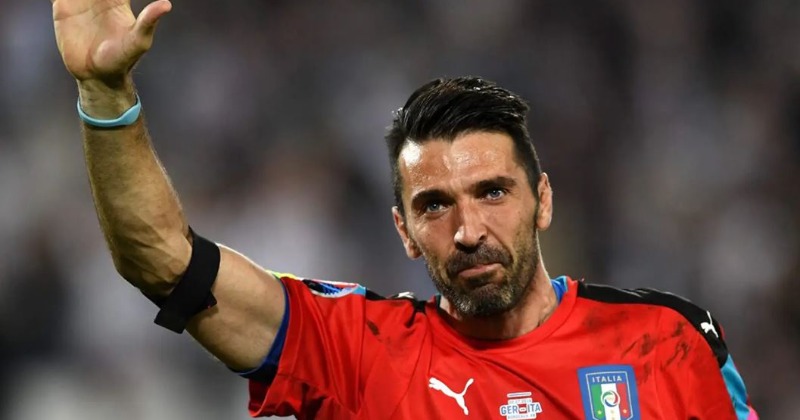 After A Career Spanning 28 Years, Legendary Goalkeeper Gianluigi Buffon ...