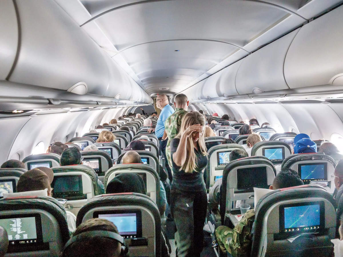 American Airlines Pilot Rip Into Passenger Behavior Goes Viral