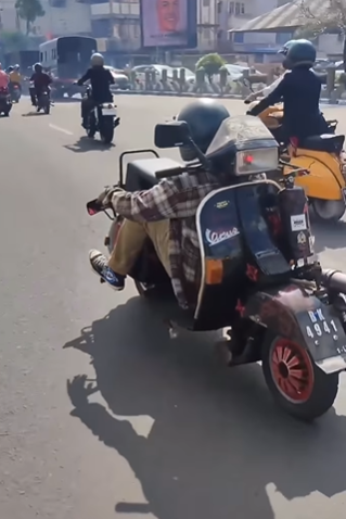 Indonesia Man Jugaad Reverse Scooter 